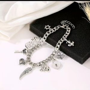 Charm bracelet handmade Silverstone 7.48in chain